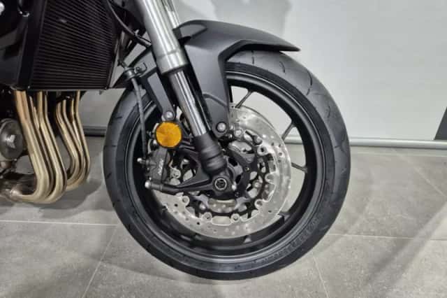 Honda CB 1000 Hornet (2026) thumbnail 3