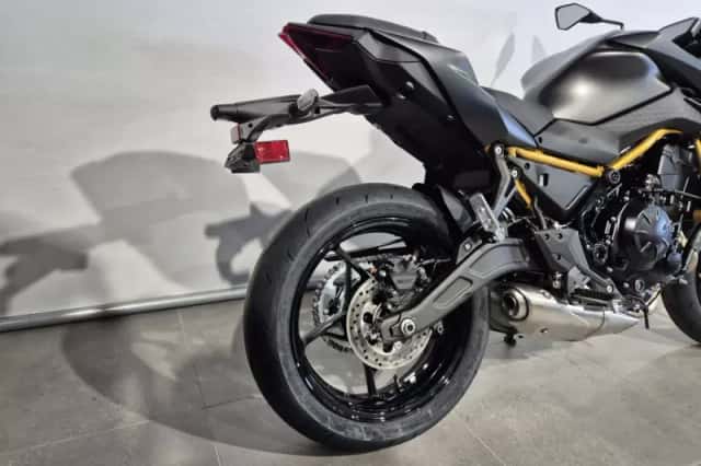 Kawasaki Z 650 S (0) thumbnail 5