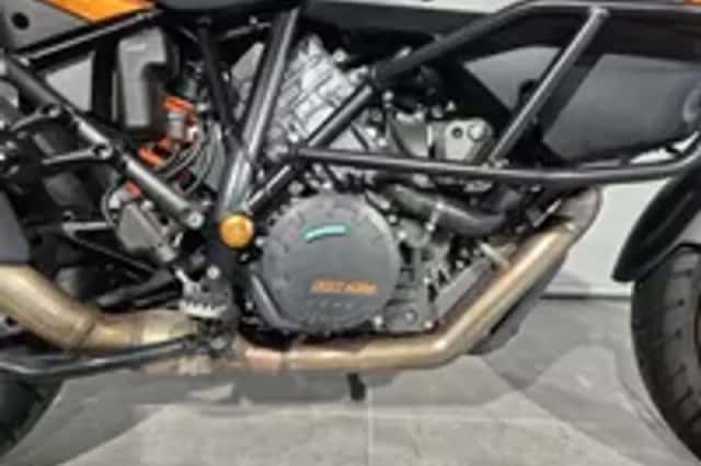 KTM 1190 Adventure (2015) thumbnail 3