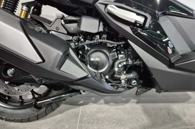 Honda Adv 350 (2026) thumbnail 4