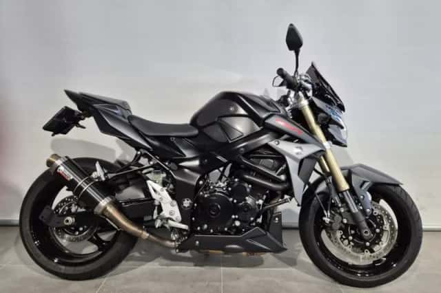 Suzuki GSR750 (2014) thumbnail 1