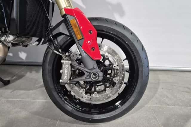 Ducati Hypermotard V2 (2026) thumbnail 3