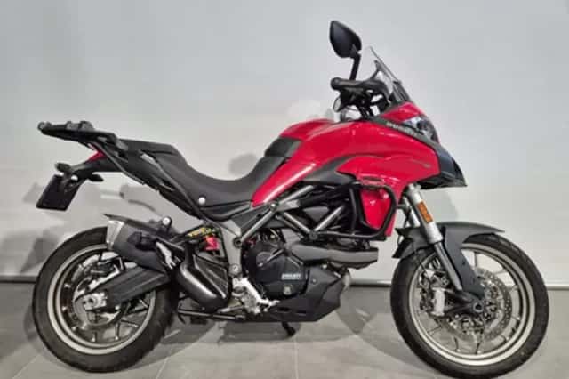 Kawasaki Z400 (2022) thumbnail 1