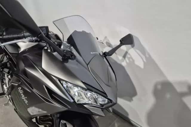 Kawasaki Ninja 650 (2026) thumbnail 2