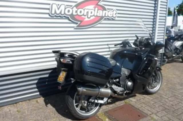KAWASAKI 1400 GTR (2008) thumbnail 4