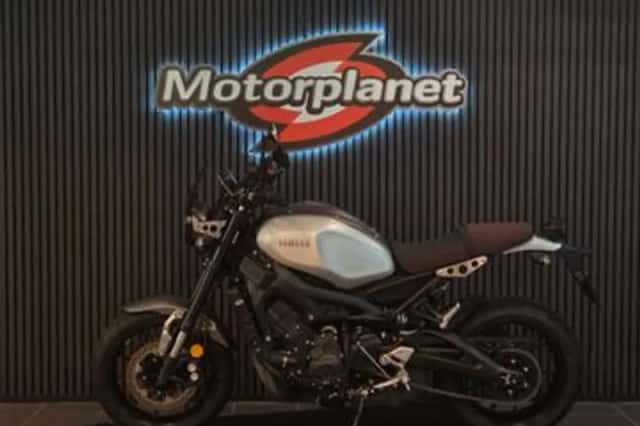Yamaha XSR900 (2017) thumbnail 2