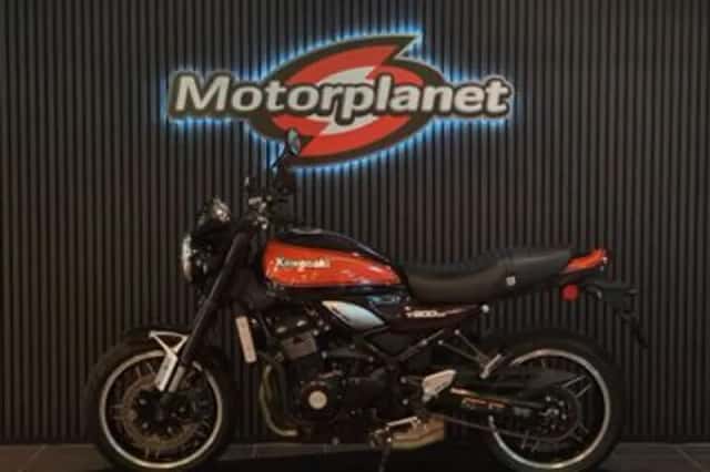Kawasaki Z900RS (2018) thumbnail 2