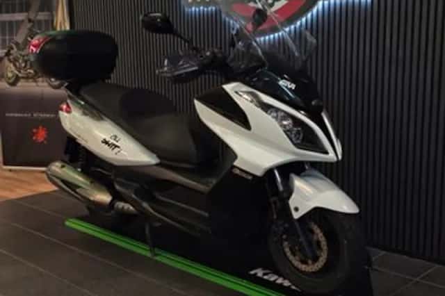 Kymco Downtown 300I (2010) thumbnail 3