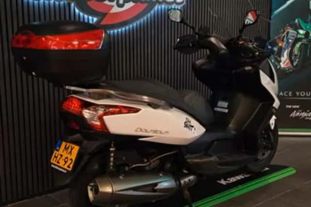 Kymco Downtown 300I (2010) thumbnail 4
