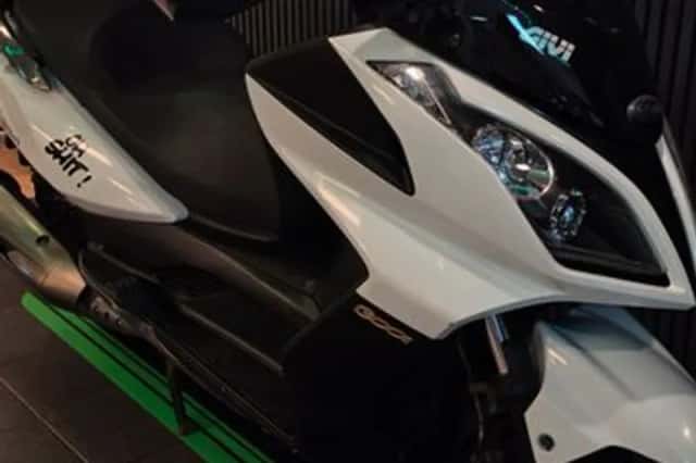 Kymco Downtown 300I (2010) thumbnail 6