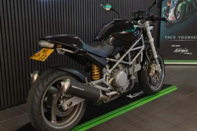 Ducati Monster 800 (2004) thumbnail 4