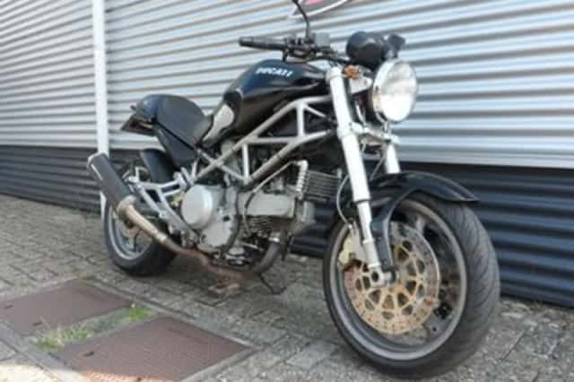 DUCATI MONSTER 800 (2004) thumbnail 5