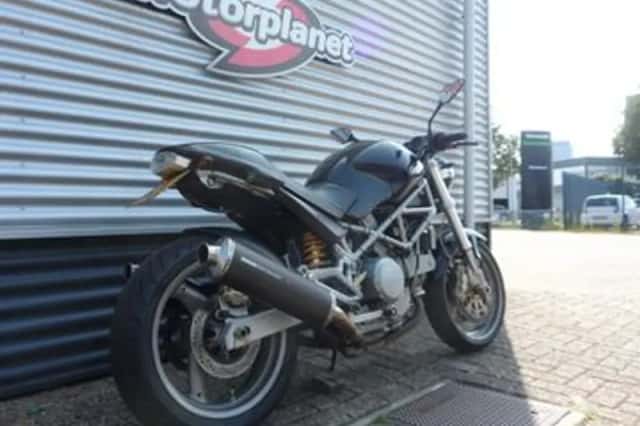 DUCATI MONSTER 800 (2004) thumbnail 6