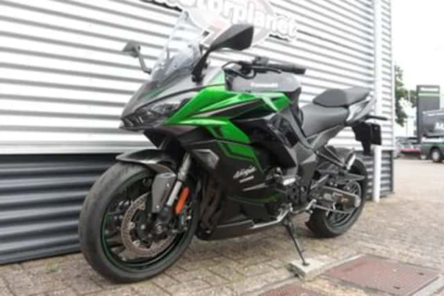 KAWASAKI NINJA 1000SX (2024) thumbnail 4