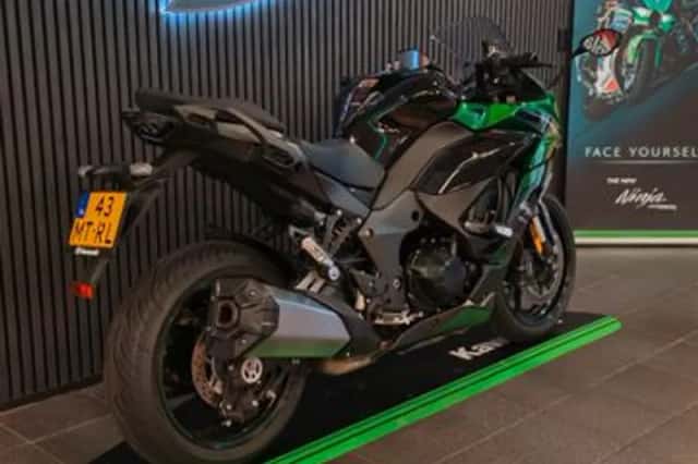 Kawasaki Ninja 1000SX (2024) thumbnail 5