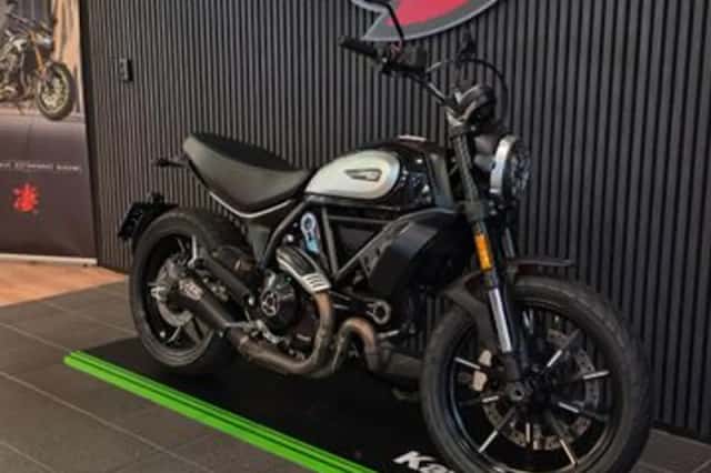Ducati Scrambler Icon (2019) thumbnail 3
