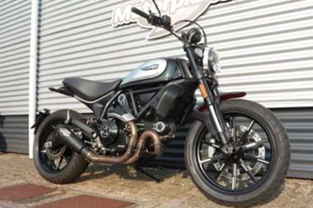 DUCATI SCRAMBLER ICON (2019) thumbnail 4