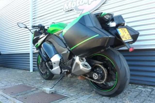 KAWASAKI Z 1000 SX ABS (2016) thumbnail 6