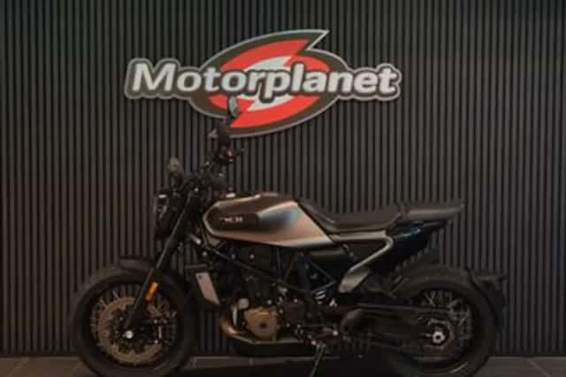 Husqvarna Svartpilen 701 (2020) thumbnail 2