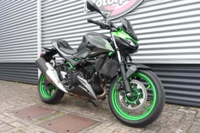 KAWASAKI Z 500 (2024) thumbnail 4