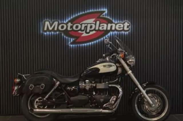 Triumph Speedmaster (2010) thumbnail 1