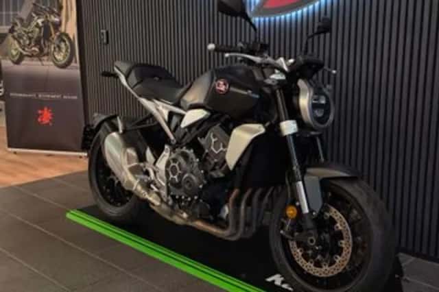 Honda CB1000R (2022) thumbnail 3