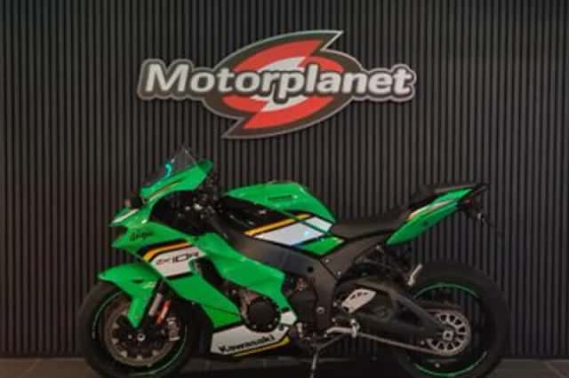 Kawasaki Ninja ZX-10R (2025) thumbnail 2