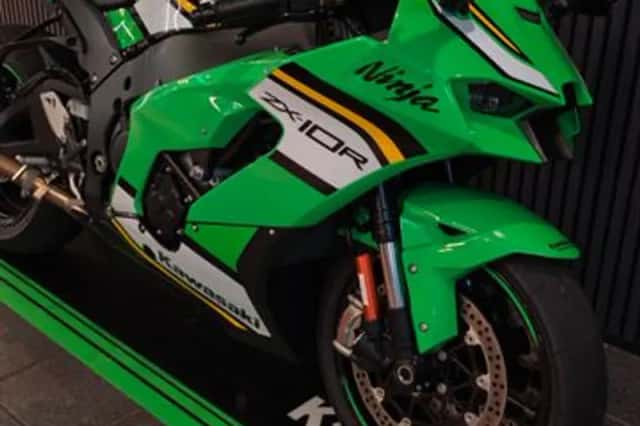Kawasaki Ninja ZX-10R (2025) thumbnail 6