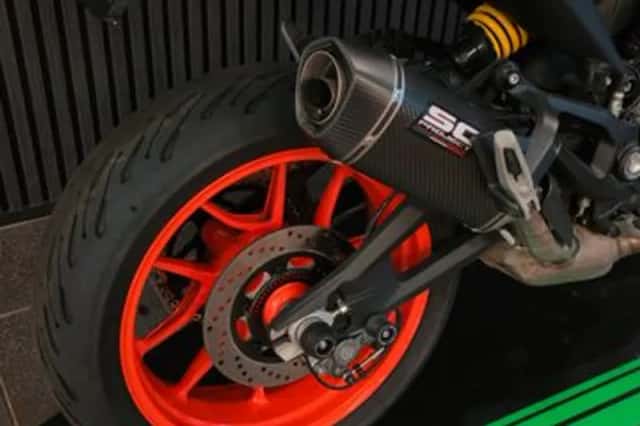Ducati Monster (2021) thumbnail 5