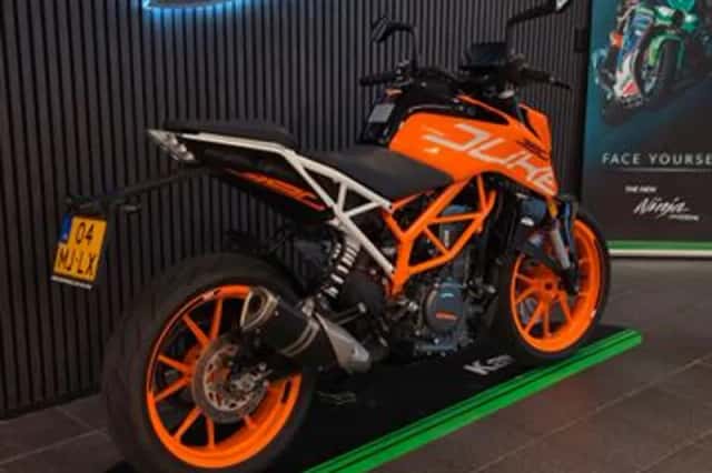 KTM 390 Duke (2020) thumbnail 4
