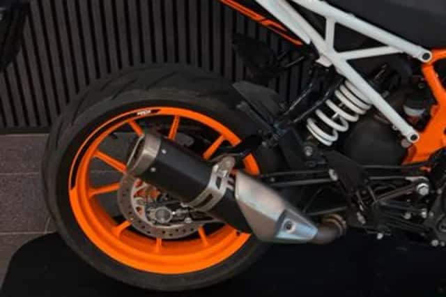 KTM 390 Duke (2020) thumbnail 5