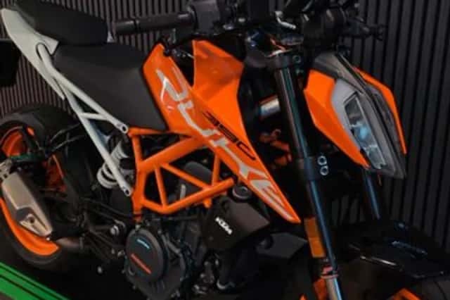 KTM 390 Duke (2020) thumbnail 6