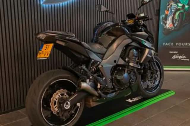 Kawasaki Z1000 (2013) thumbnail 4