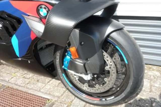 BMW (BTW Motor) M 1000 RR (2026) thumbnail 3