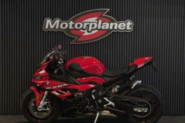 BMW S 1000 RR (2025) thumbnail 2