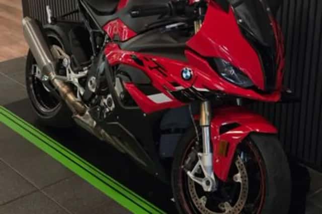 BMW S 1000 RR (2025) thumbnail 6