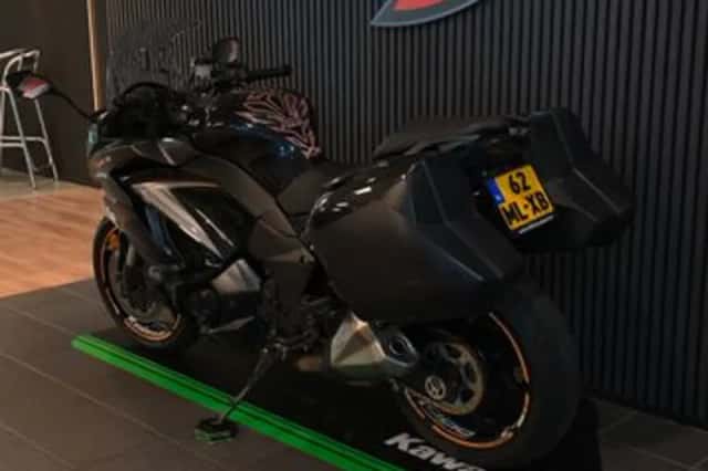 Kawasaki Z1000 (2020) thumbnail 3