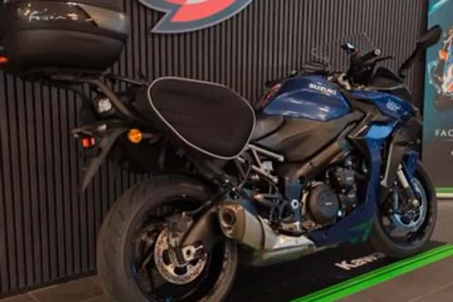 Suzuki GSX-S1000GT (2023) thumbnail 6