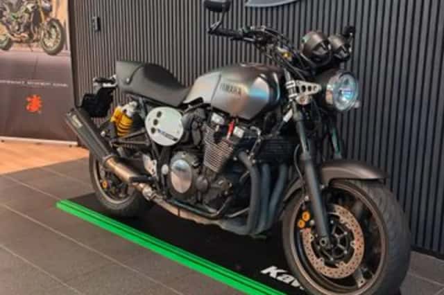 Yamaha XJR 1300 (2016) thumbnail 3