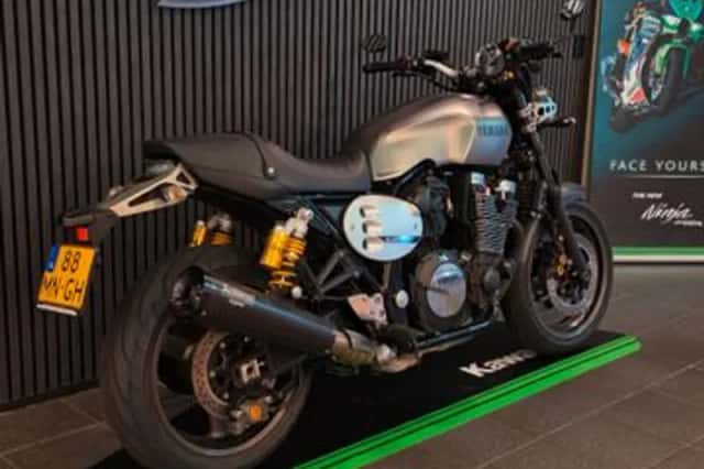 Yamaha XJR 1300 (2016) thumbnail 4