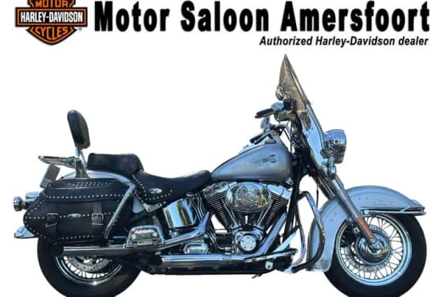 Harley-Davidson Softail Heritage Classic (2004) thumbnail 2