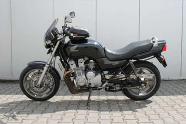 Honda CB 750 SEVEN FIFTY (1995) thumbnail 4