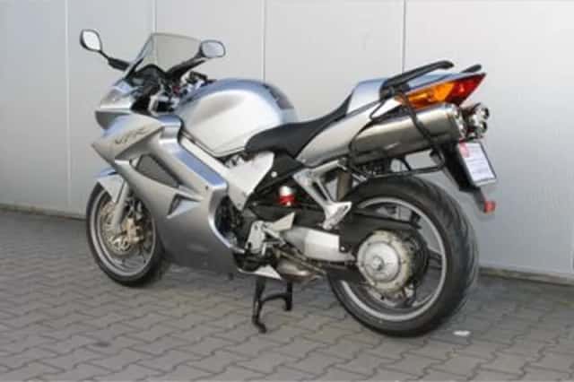 Honda VFR 800 VTEC ABS (2005) thumbnail 6