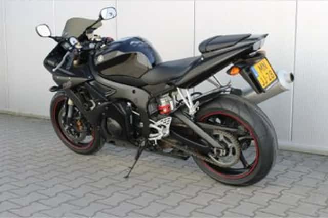 Yamaha YZF-R6 (2005) thumbnail 6