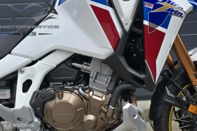 Honda CRF1100 Africa Twin Adventure Sports ES (2021) thumbnail 3