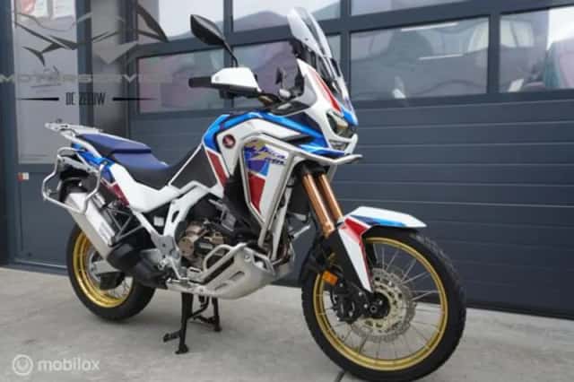 Honda CRF1100 Africa Twin Adventure Sports ES (2021) thumbnail 3