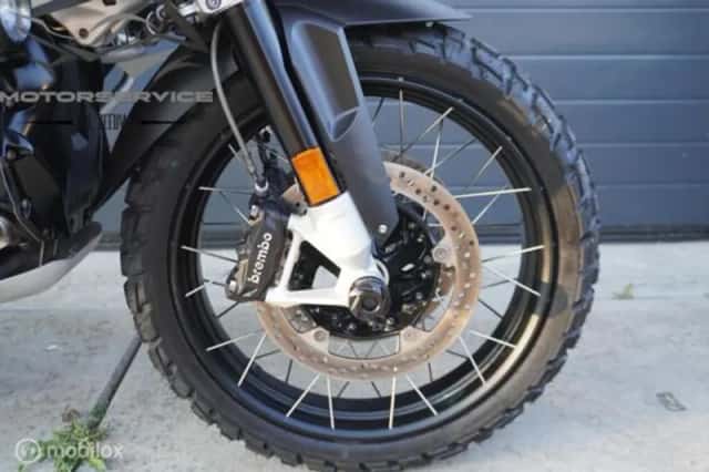 BMW R 1250 GS Adventure (2022) thumbnail 4