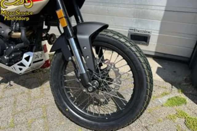 Benelli BKX 300 Trail (2026) thumbnail 2