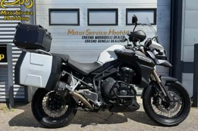 Triumph Tiger Explorer (2013) thumbnail 1
