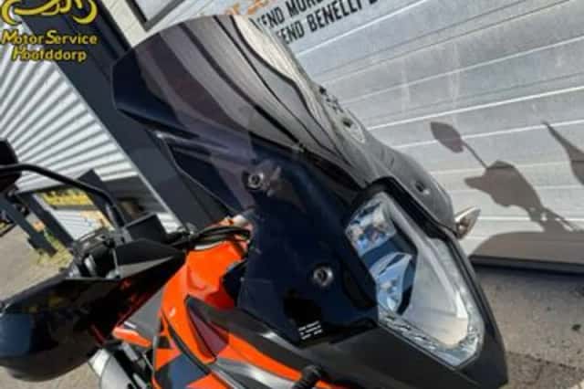 KTM 1090 Adventure (2018) thumbnail 4